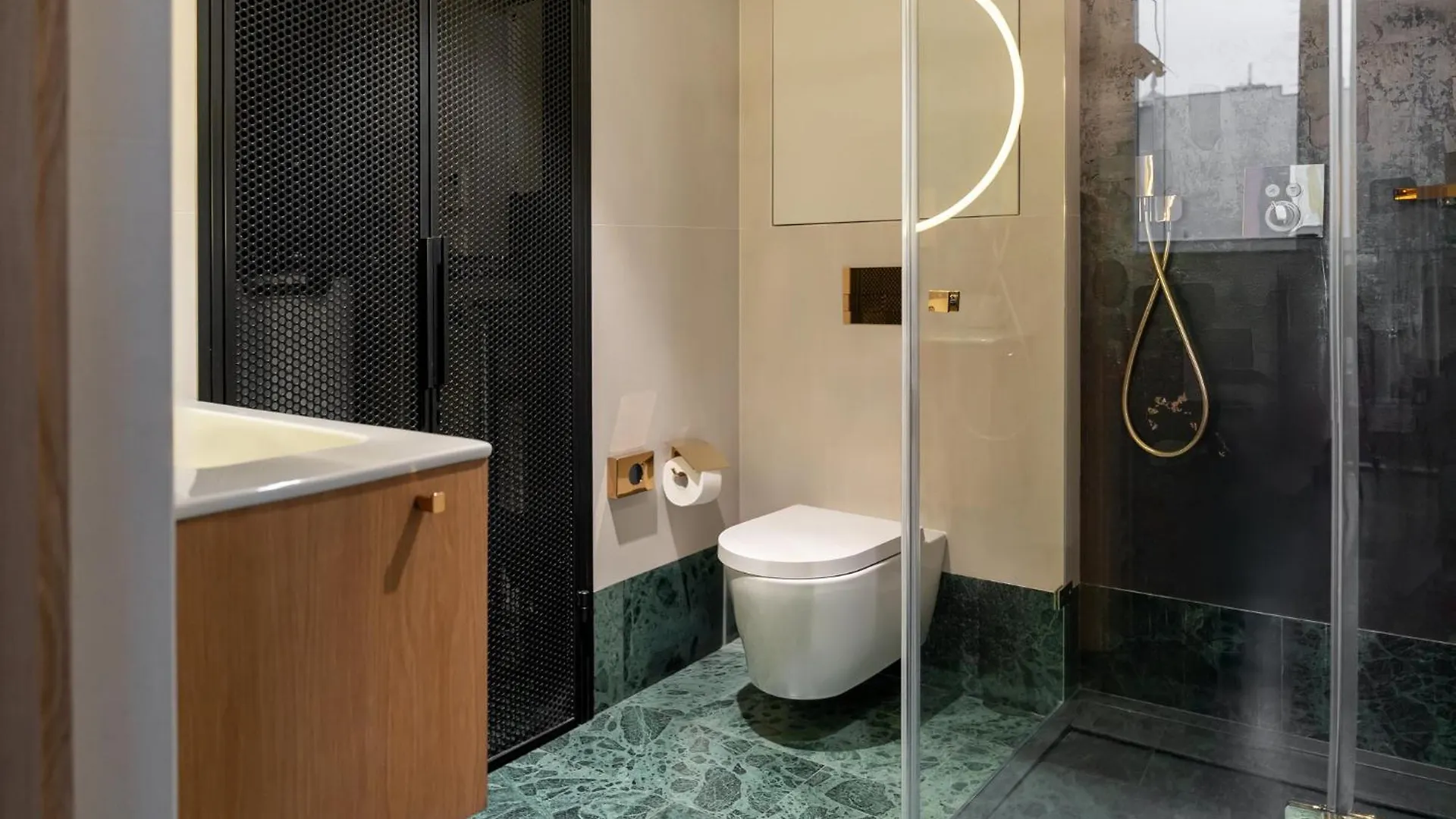 Nowy Sopot Luxury Villa With Private Jacuzzi & Sky Terrace Apartment